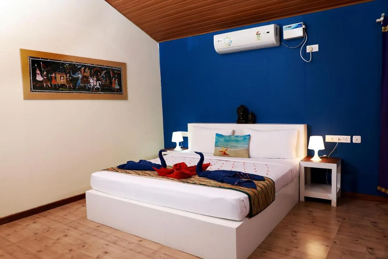 Hotel Phoenix Island Resort Poovar