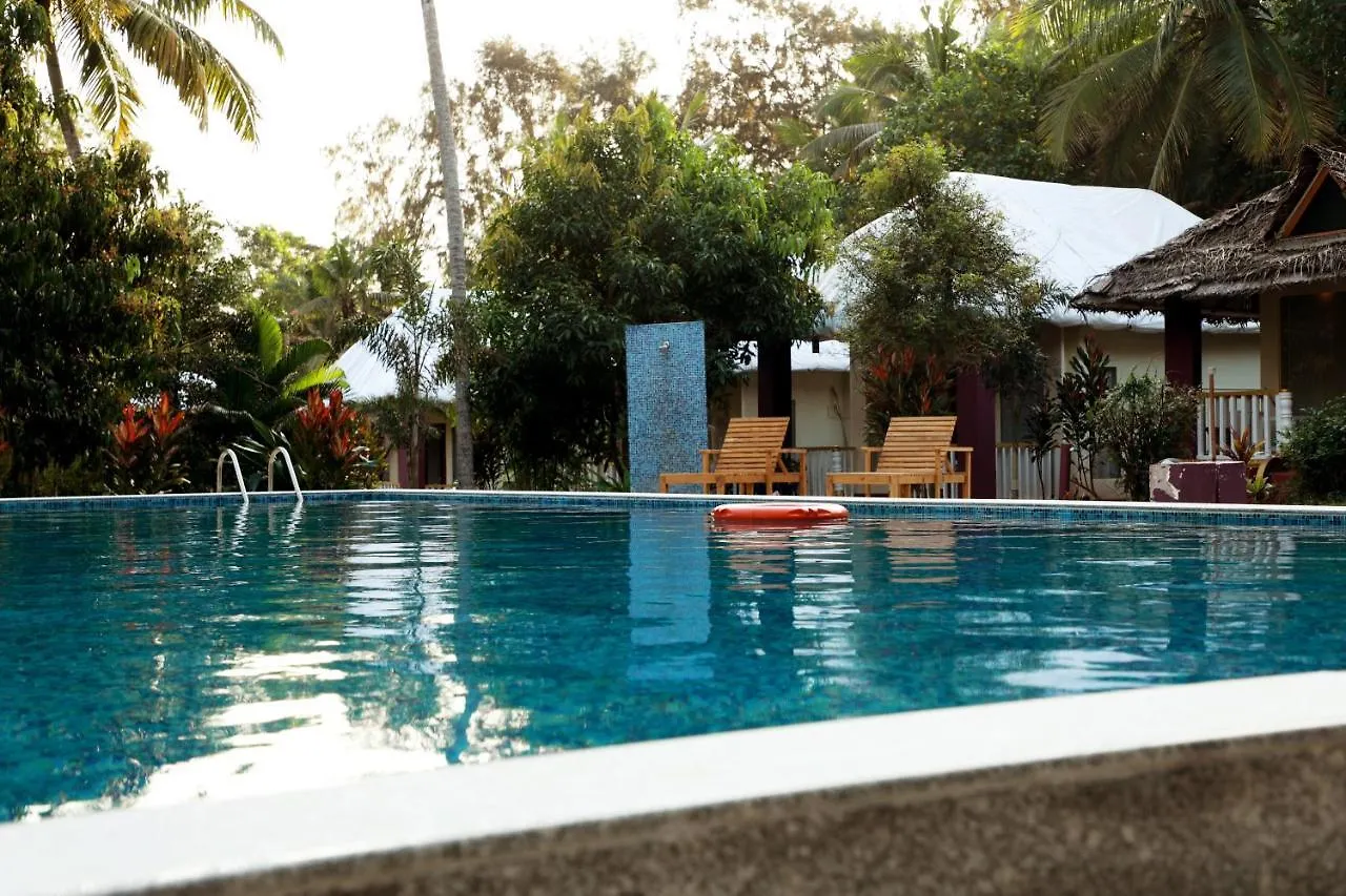 Phoenix Island Resort Poovar 3*,  India